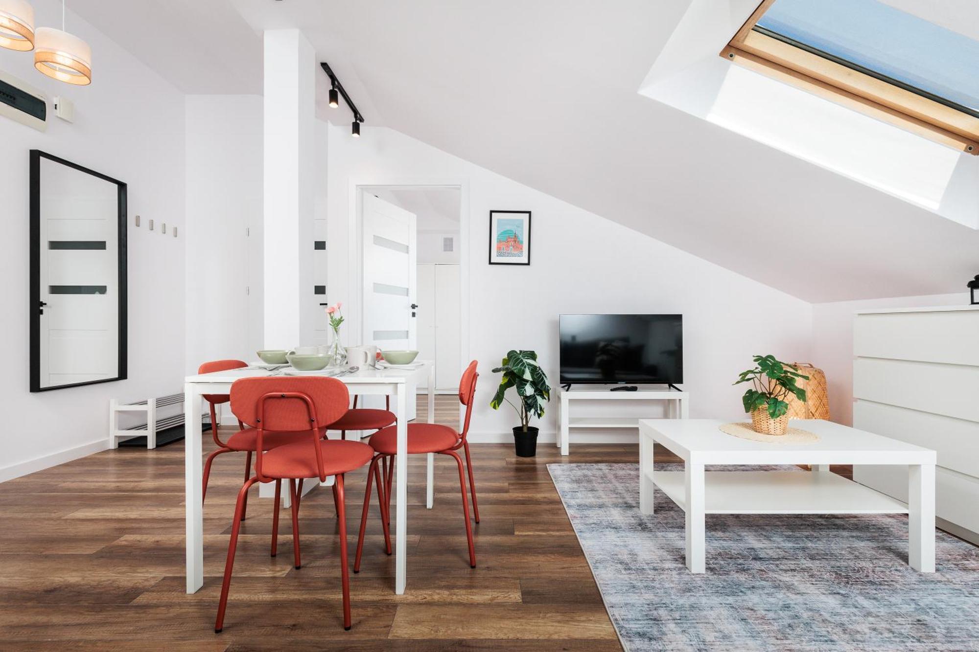 Krakow Trailside Apartments - By Upstairs Ngoại thất bức ảnh