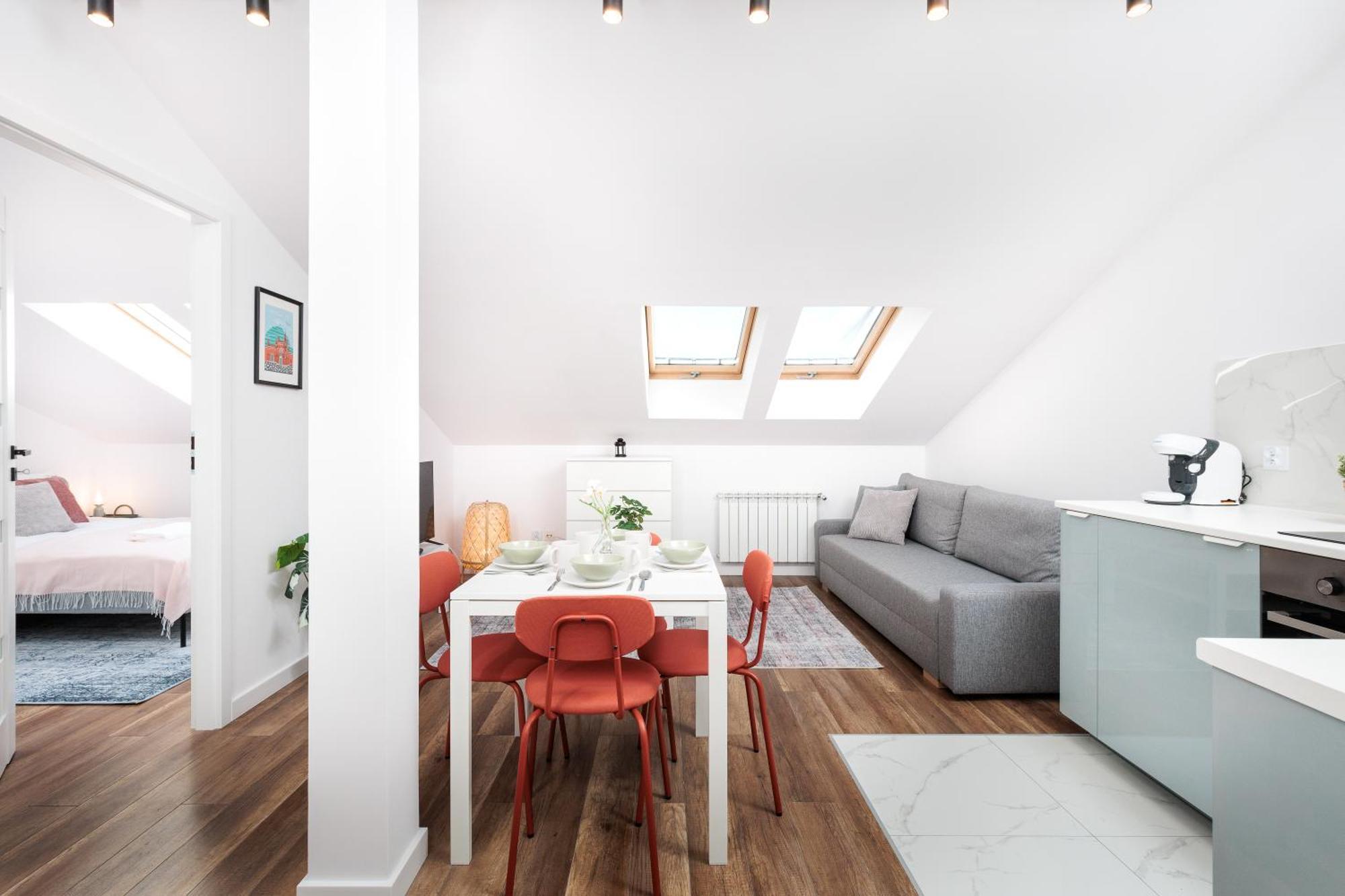 Krakow Trailside Apartments - By Upstairs Ngoại thất bức ảnh